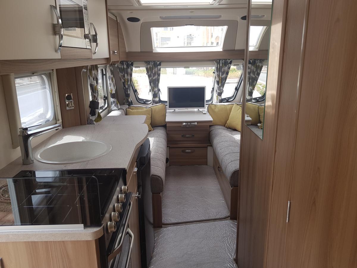 Campsite New English Luxury Caravan On The Sea *