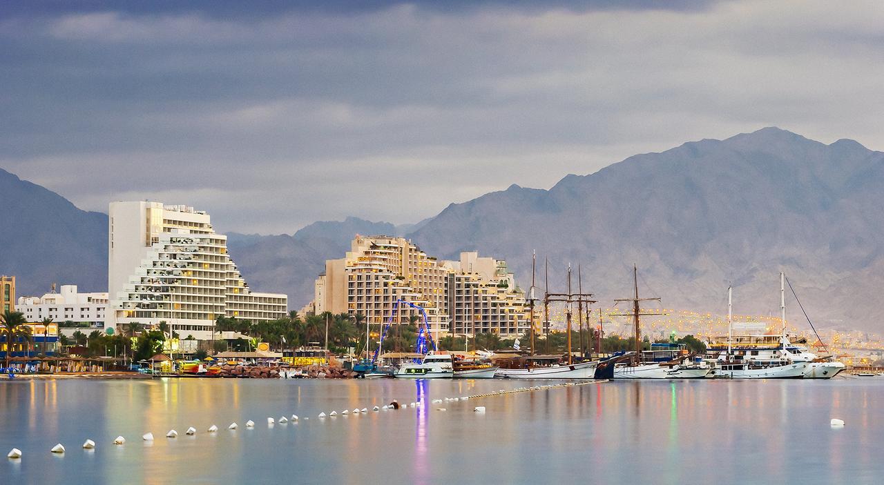 New English Luxury Caravan On The Sea * Eilat